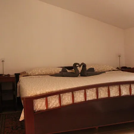 La Ponca Apartment *